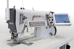 PFAFF 3811 -26/65 ...with Edge Trimmer