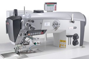 PFAFF 2545 PLUS with Edge Trimmer  